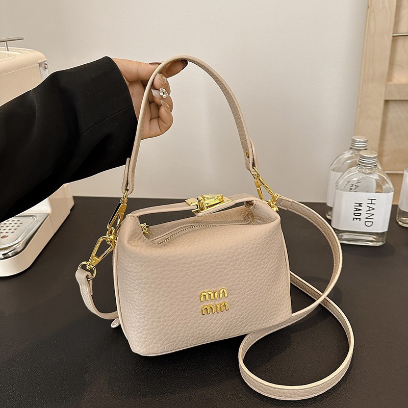 Luxury Lifestyle Handbags - Elegant Women Luxury Leather Fashion Crossbody
