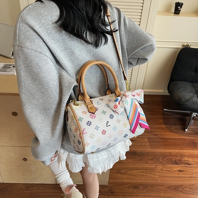 Elegant Women Luxury Leather F - Luxury Lifestyle Handbags 评论和价格