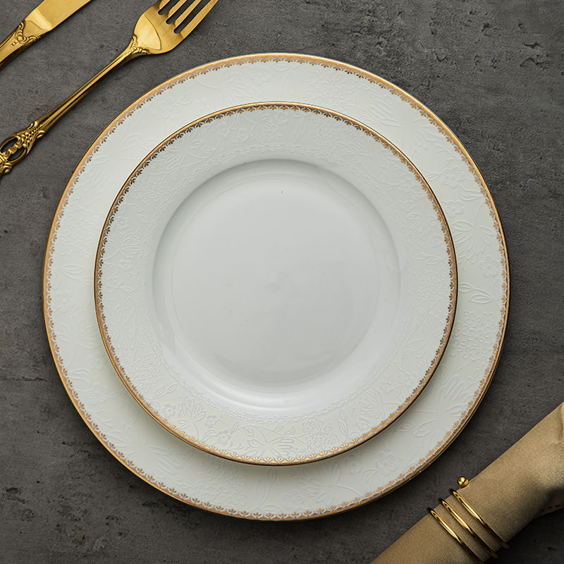 Creative Gold-plated Floral Bo - Gold Plated Cutlery 评论和价格