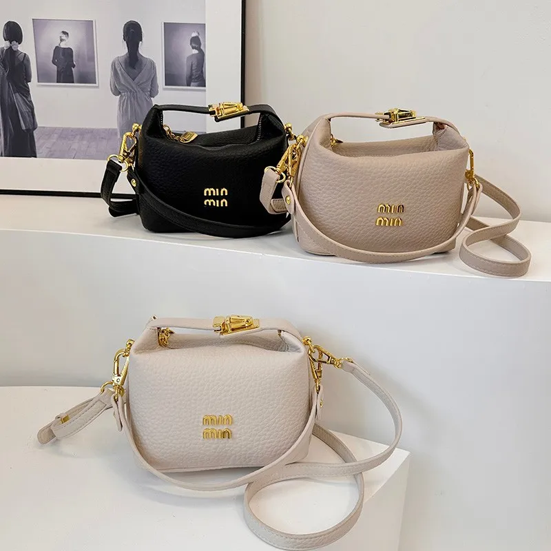 Elegant Women Luxury Leather F - Luxury Lifestyle Handbags 评论和价格