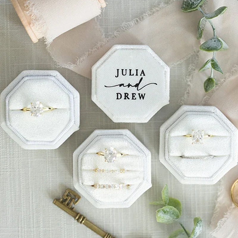 Custom Wedding Rings Box One T - Velvet Jewelry Box 评论和价格